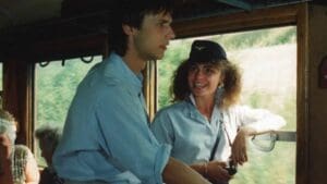 Do očí bijící chyby ve Slunce, seno, jahody: Největší průšvih unikl ve scéně, kdy Venca veze Kelišku na motorce