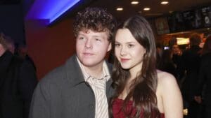 Herci z Ulice na jednom jevišti. Podpořila je seriálová kráska se známým fotbalistou