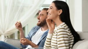 Zítra vysílá Nova Cinema nejvtipnější komedii všech dob. Komu je nad 50 a neviděl ji, propadne se do filmového pekla