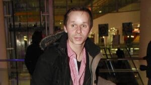 Kam se vypařil Péťa Bajza z Bylo nás pět? Sám nehraje, ale na spolupráci s Jamesem Bondem kývnul