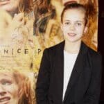 Poznáváte tuto holčičku? Dnes hraje v seriálu Ulice!