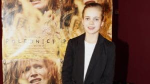 Poznáváte tuto holčičku? Dnes hraje v seriálu Ulice!