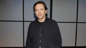 Herec Vilém Udatný má krásnou nevlastní dceru. Je také herečka. Víte o koho se jedná?