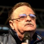 Jak bydlí Petr Spálený s Miluškou Voborníkovou. Tak prostý rodinný domek byste u celebrit nečekali