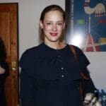 Tahle kráska z kriminálek má velkou rodinu, ačkoliv stále vypadá jako holčička