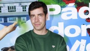 Herec Ivan Lupták je gay. Žije kousek od brány pekel, bydlel s Tomášem Klusem a 7 let chodil s Filipem Rajmontem