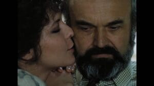 V neděli se vylidní ulice na celý den. V telce poběží jedna česká filmová pecka za druhou