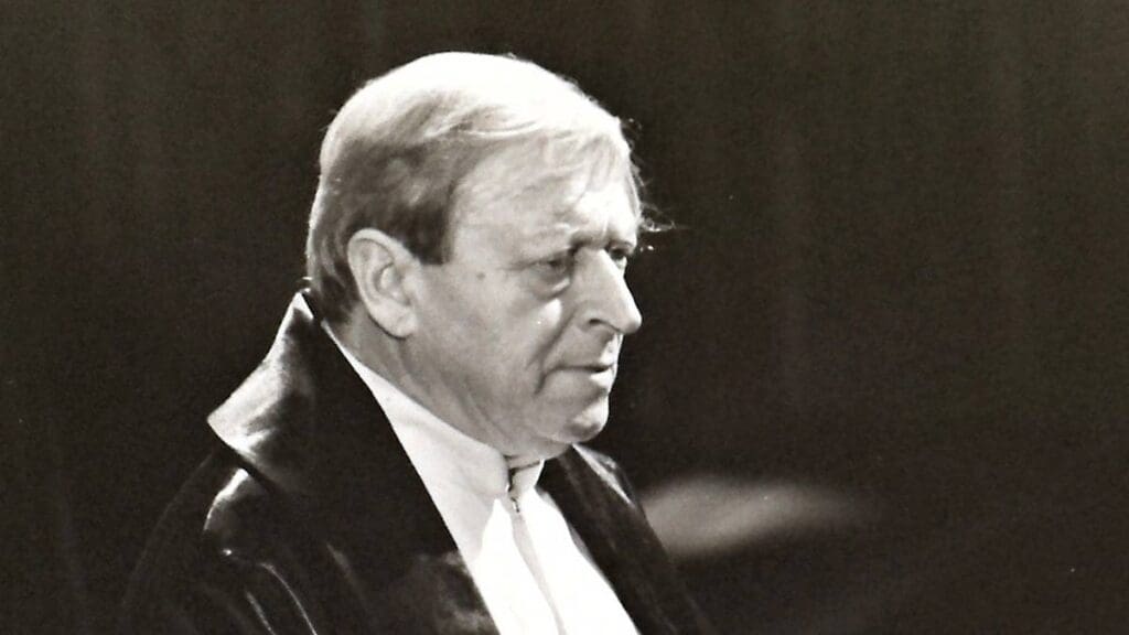 Prokletí Martina Růžka: Jak se z hrdiny odboje stal nejnenáviděnějším padouchem Česka