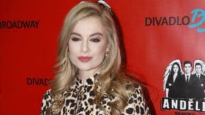 V Česku nádherná herečka. Novodobá princezna Zubejda hledá charismatického vtipálka, který má něco v hlavě