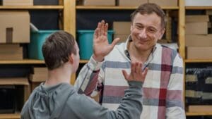 Dnes v Ulici: Erik je u Hruškových jako doma a Vaškem mírně zamává možnost odmítnutí jeho žádosti o ruku