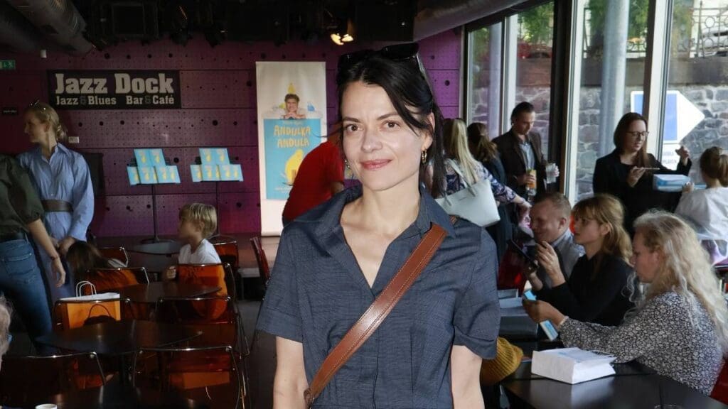 Herečka Jana Stryková má dítě se synem superslavného českého zpěváka. Uhodnete, o koho jde?