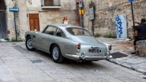 Emotivní finále velké série, nejdelší bondovka je tady. Co jste o ní možná nevěděli?