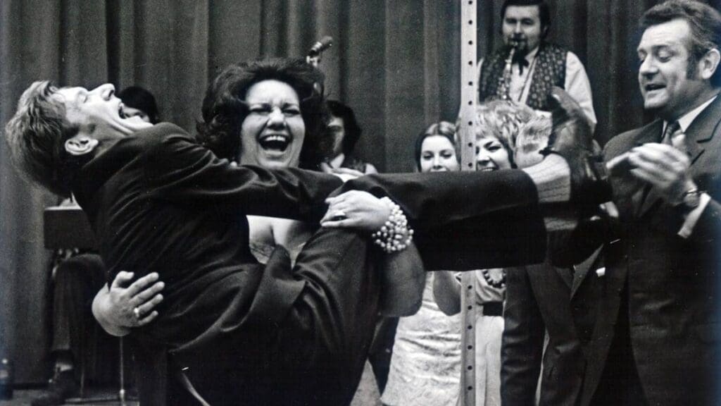 Zítra vysílá Nova Cinema nejvtipnější komedii všech dob. Růžičková kvůli ní vyhrála sázku a šampaňské teklo proudem